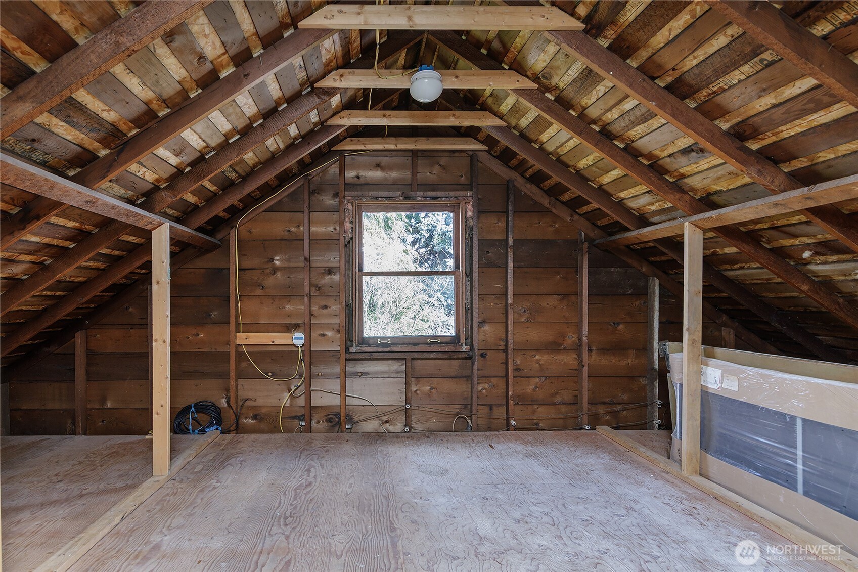 MLS #NWM2501164 image #12