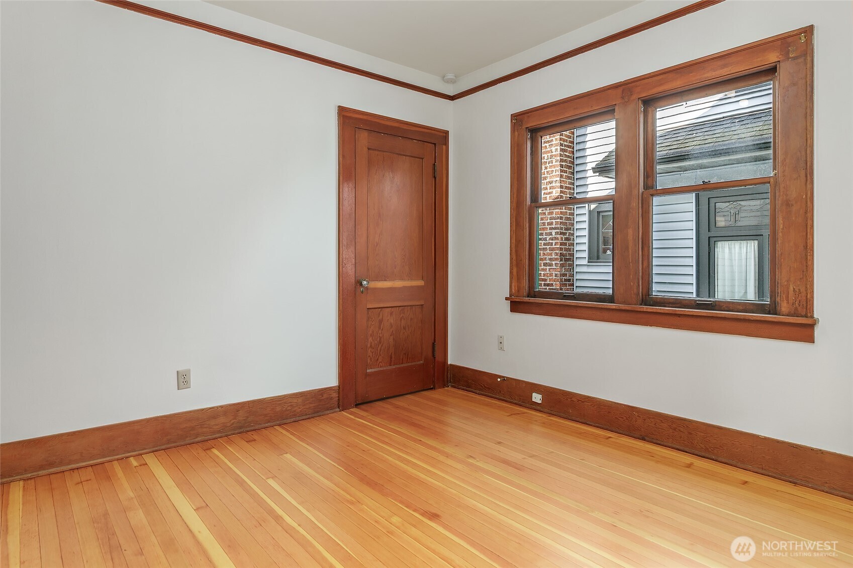 MLS #NWM2501164 image #17