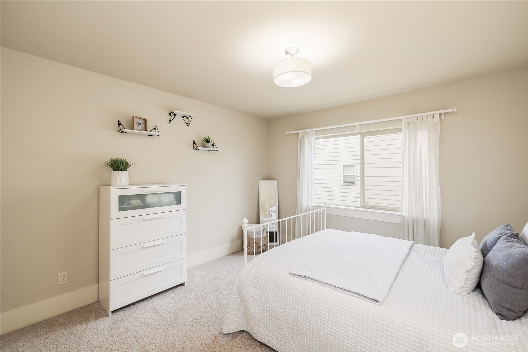 MLS #NWM2501189 image #25