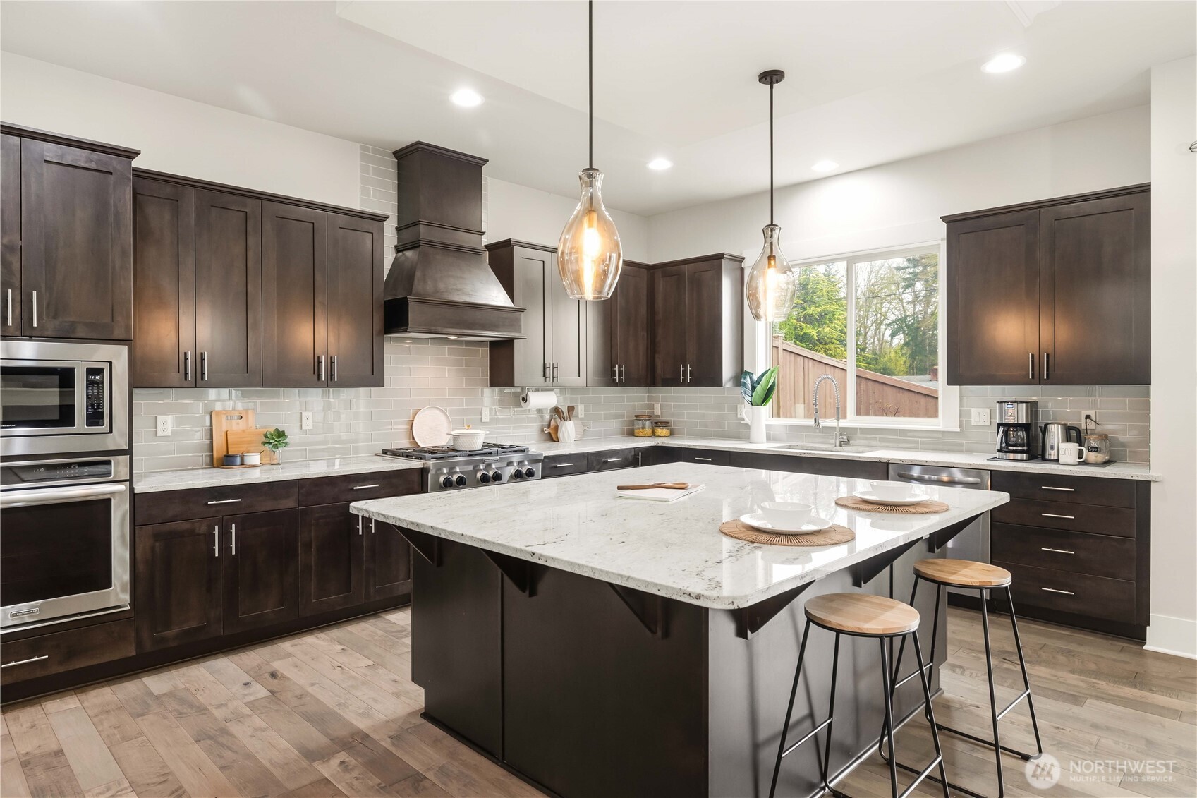 MLS #NWM2501189 image #6