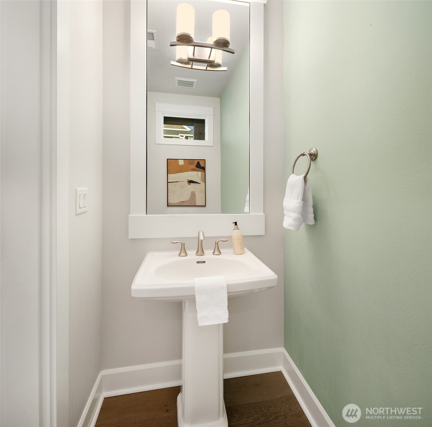 MLS #NWM2501203 image #9