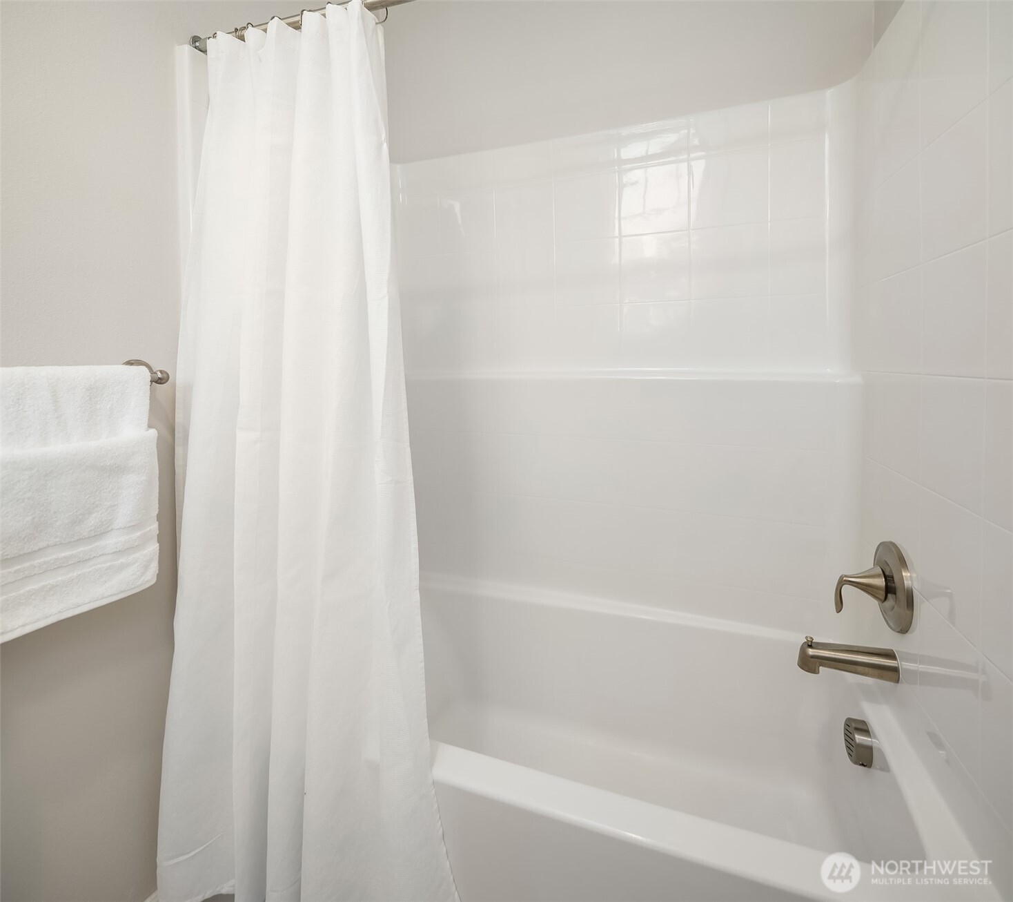 MLS #NWM2501203 image #20