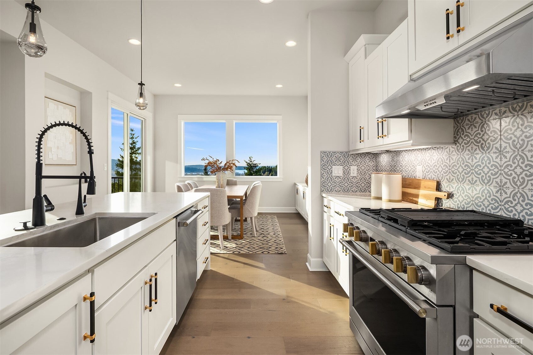 MLS #NWM2501203 image #2