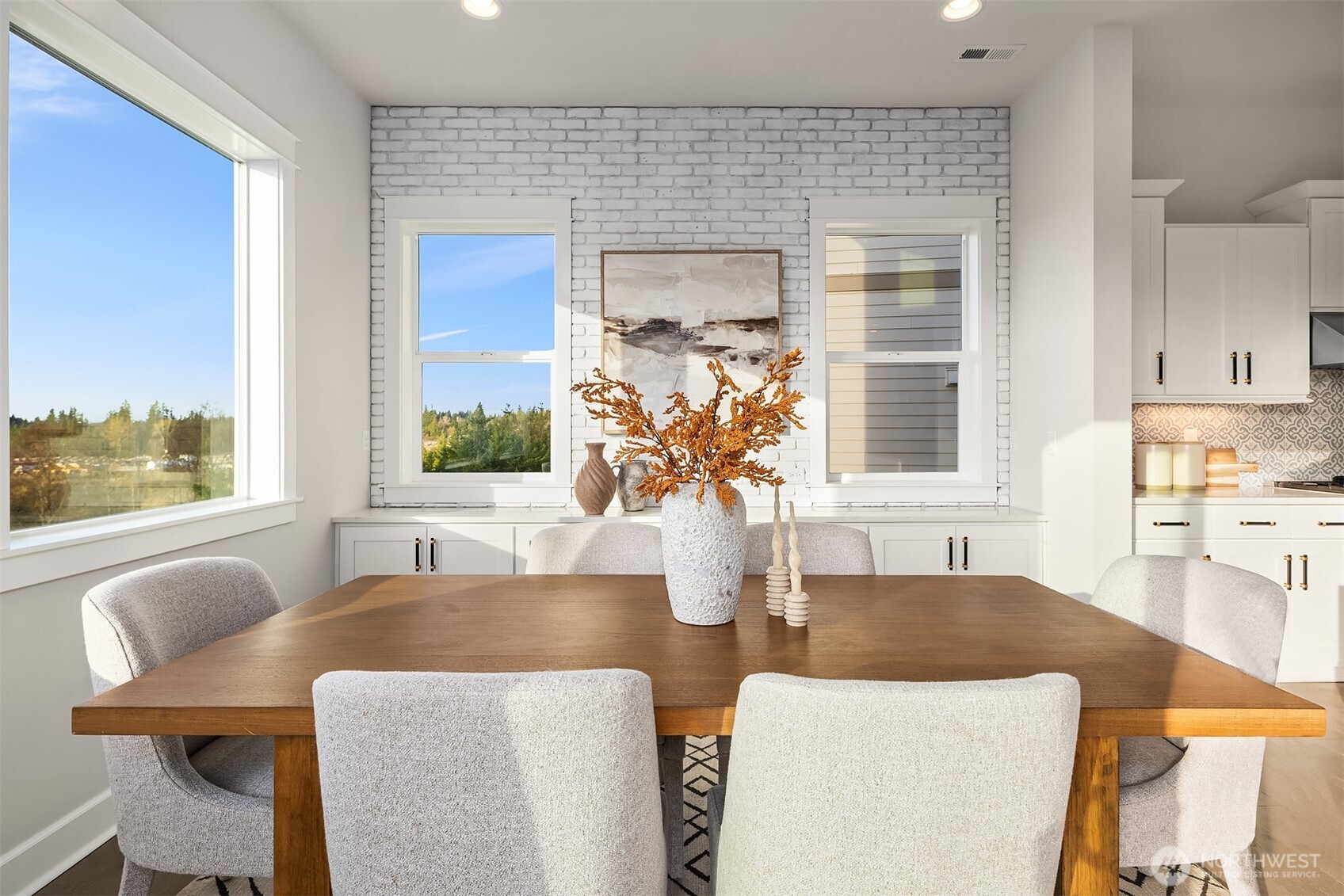 MLS #NWM2501203 image #5