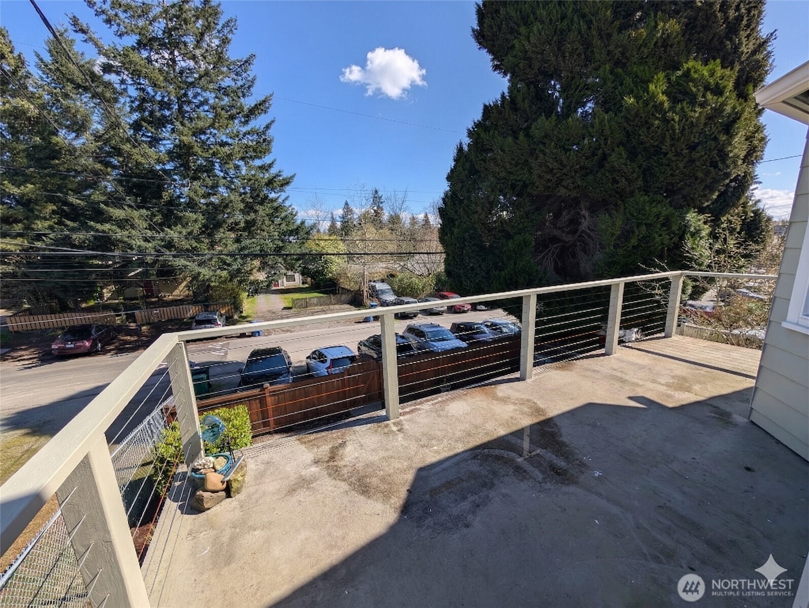 MLS #NWM2501204 image #1