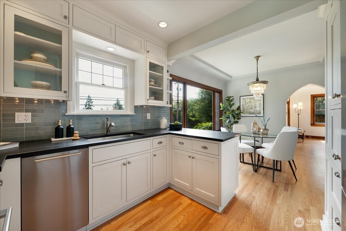 MLS #NWM2501211 image #13