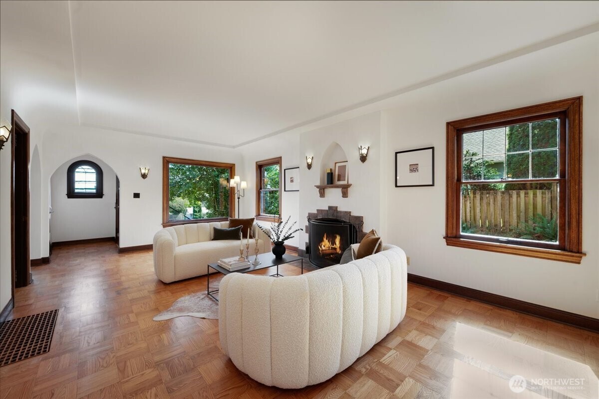 MLS #NWM2501211 image #5