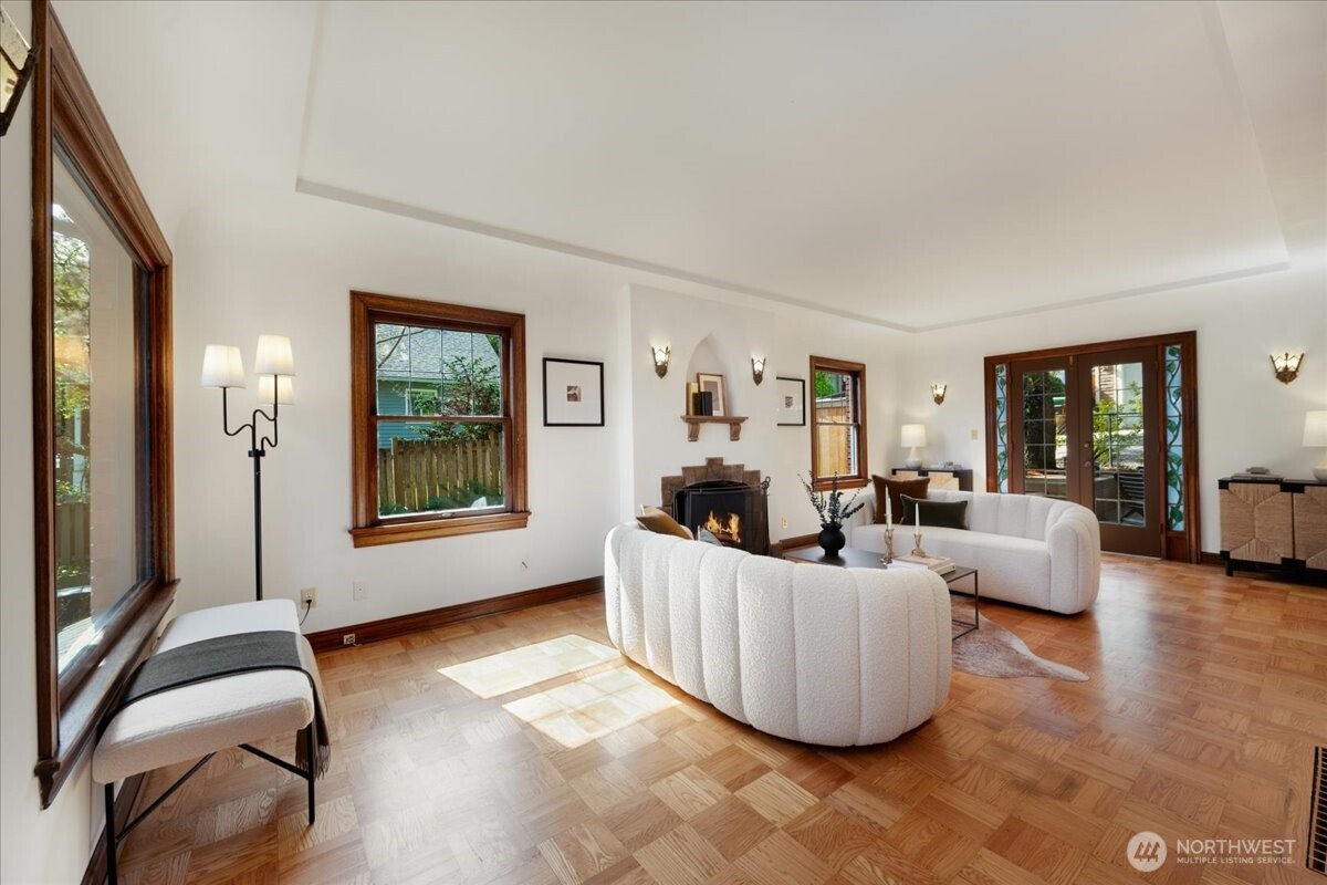 MLS #NWM2501211 image #2