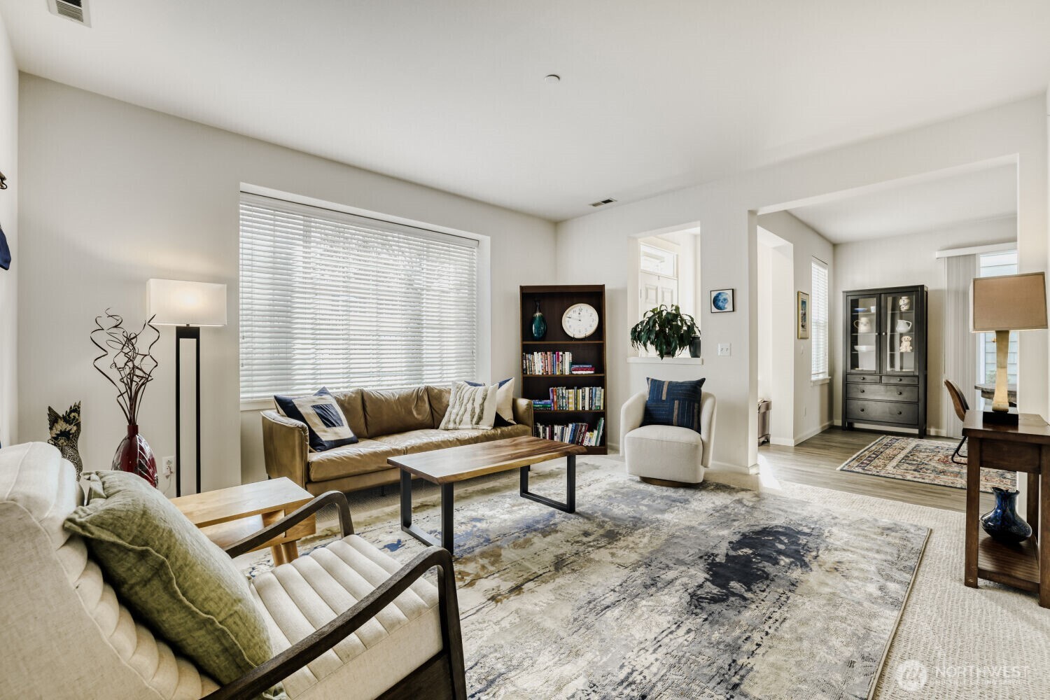 MLS #NWM2501256 image #3