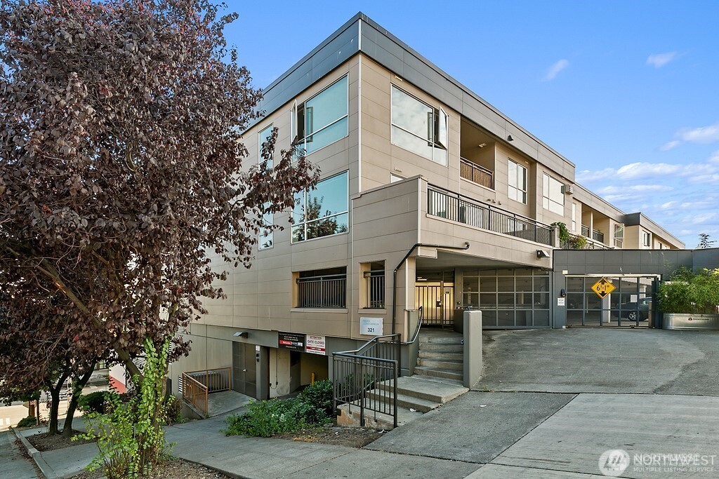 MLS #NWM2501261 image #0