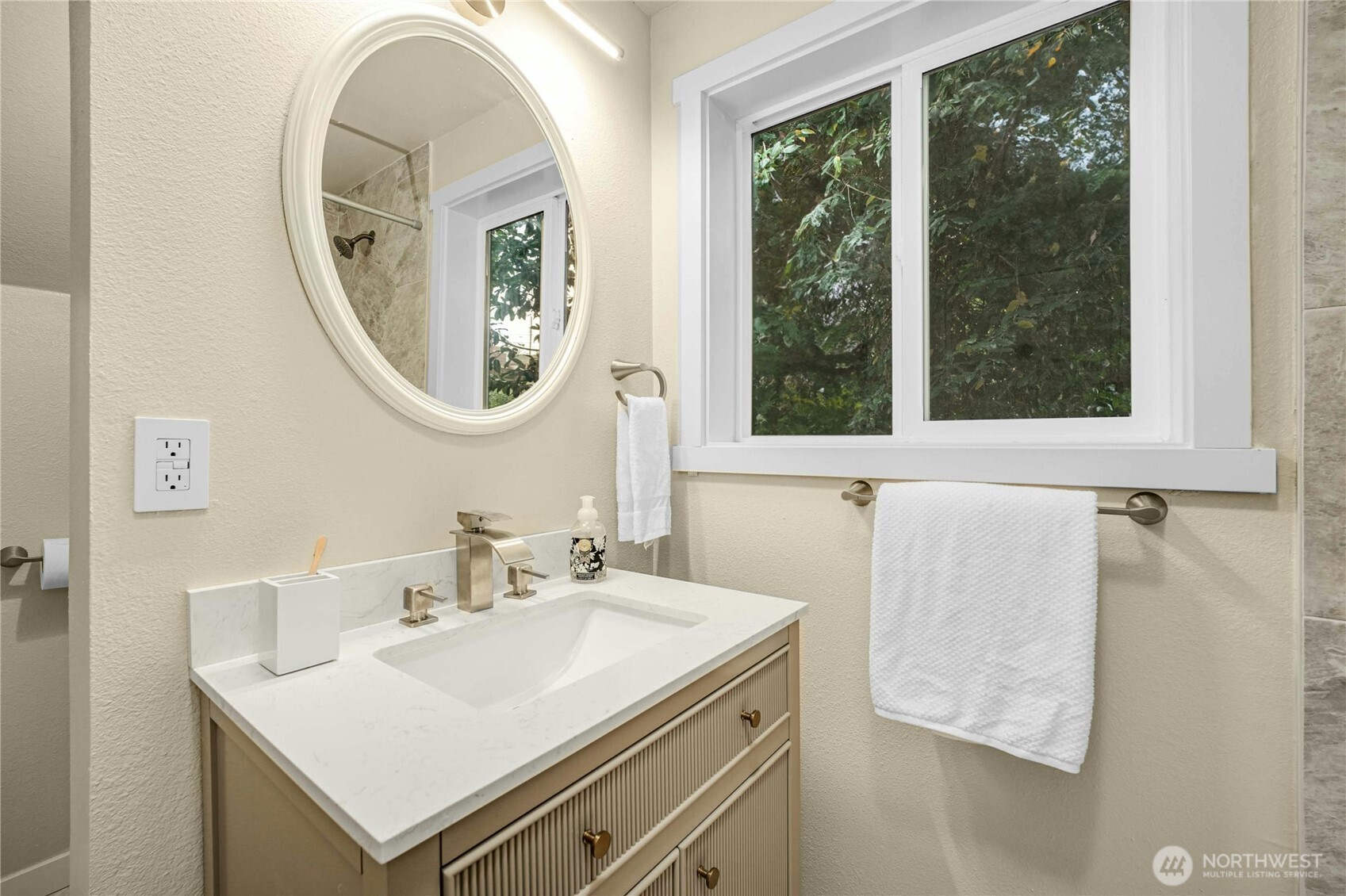 MLS #NWM2501288 image #25