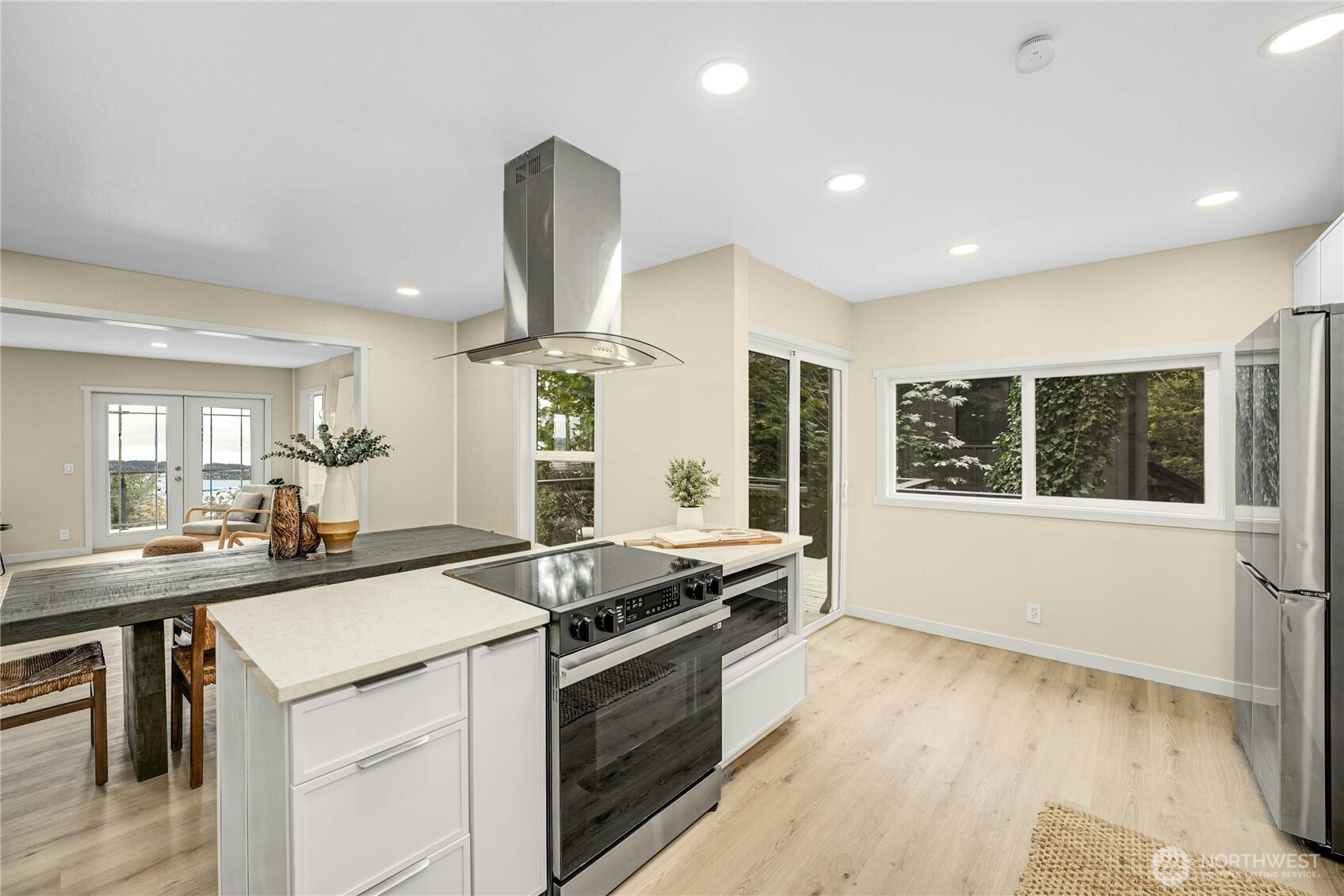 MLS #NWM2501288 image #10