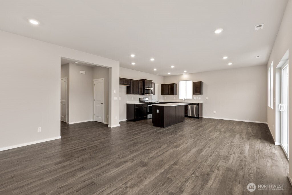 MLS #NWM2501299 image #8