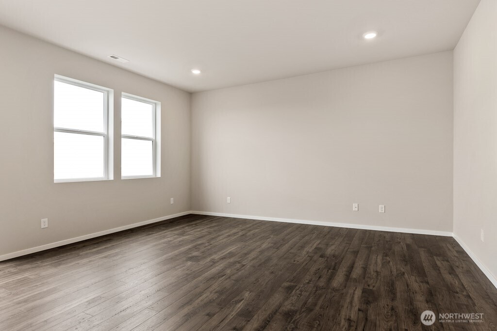 MLS #NWM2501299 image #10