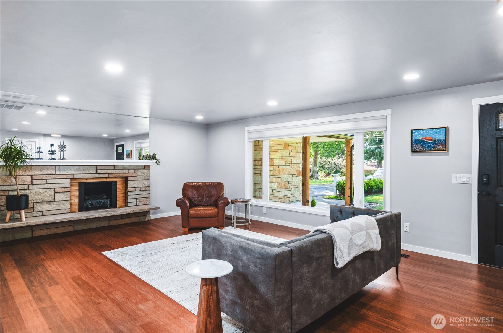 MLS #NWM2501304 image #9