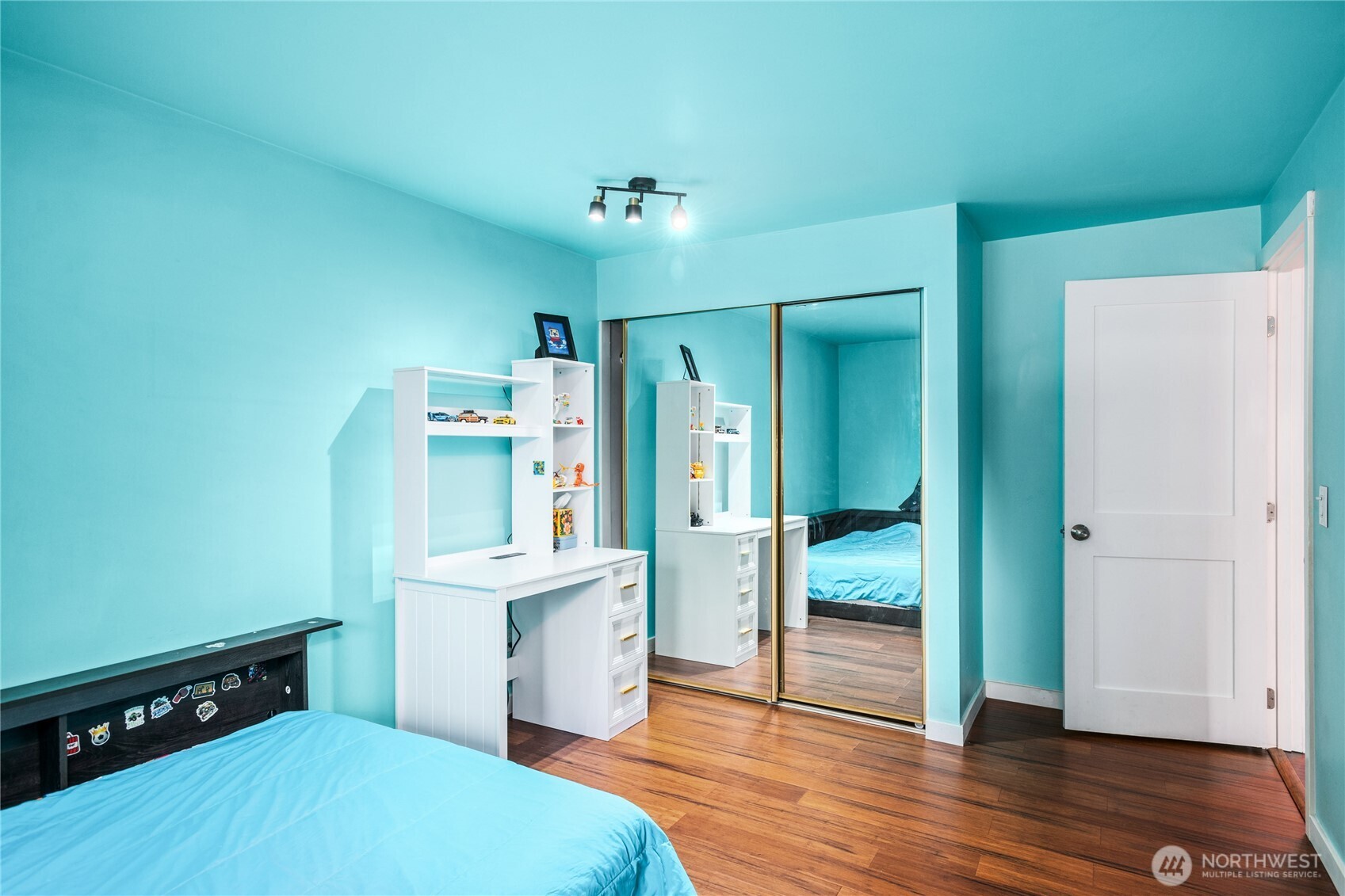 MLS #NWM2501304 image #19