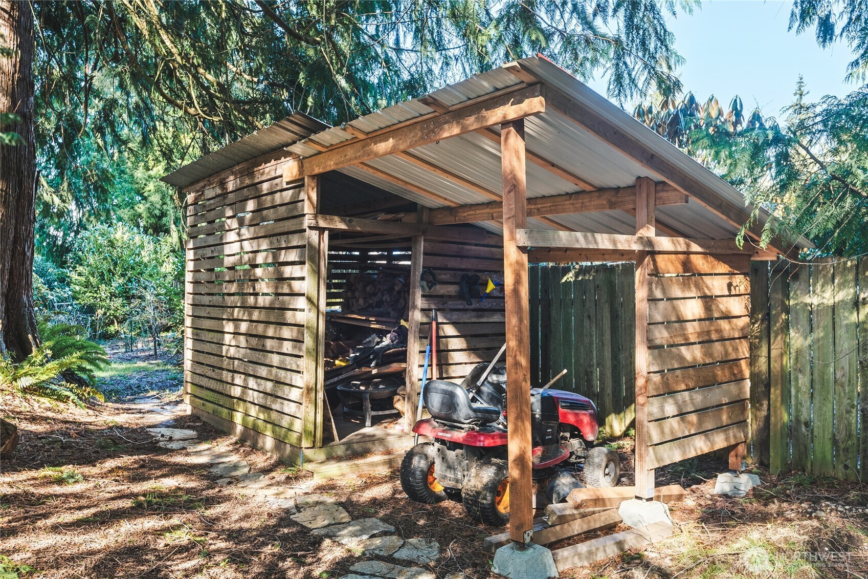 MLS #NWM2501304 image #32