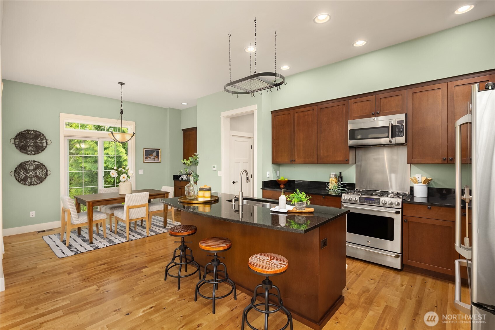 MLS #NWM2501311 image #8