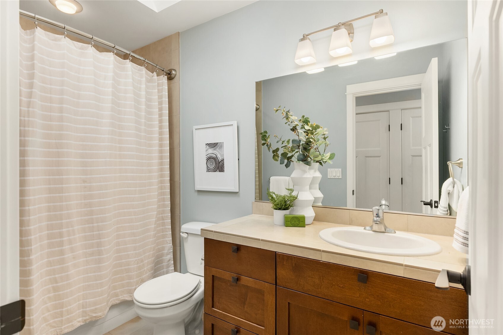 MLS #NWM2501311 image #19