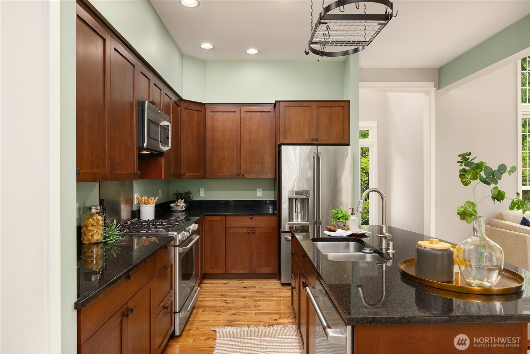 MLS #NWM2501311 image #9