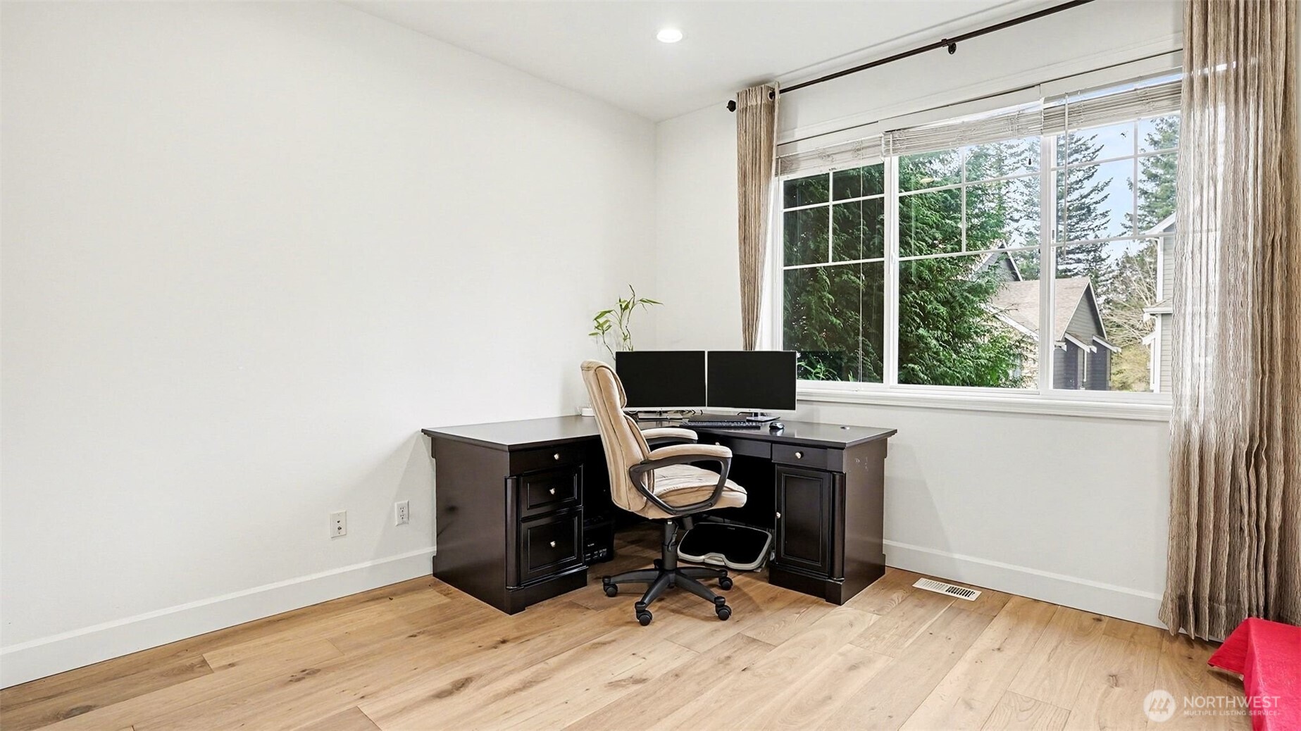 MLS #NWM2501348 image #22