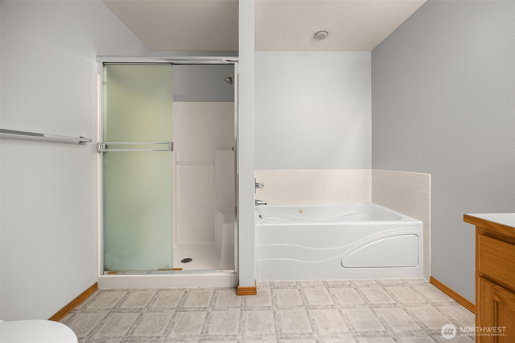 MLS #NWM2501415 image #23