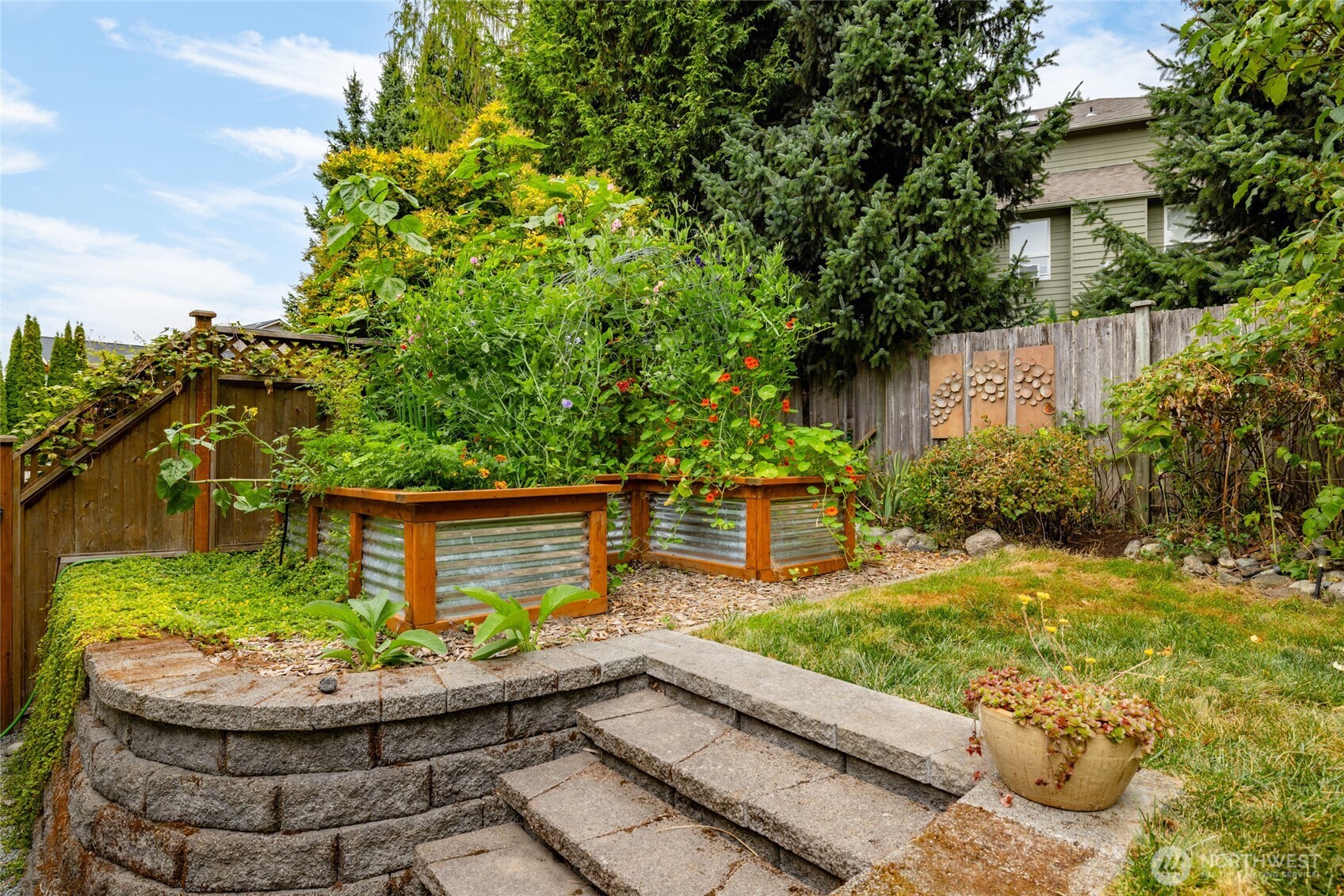 MLS #NWM2501420 image #33