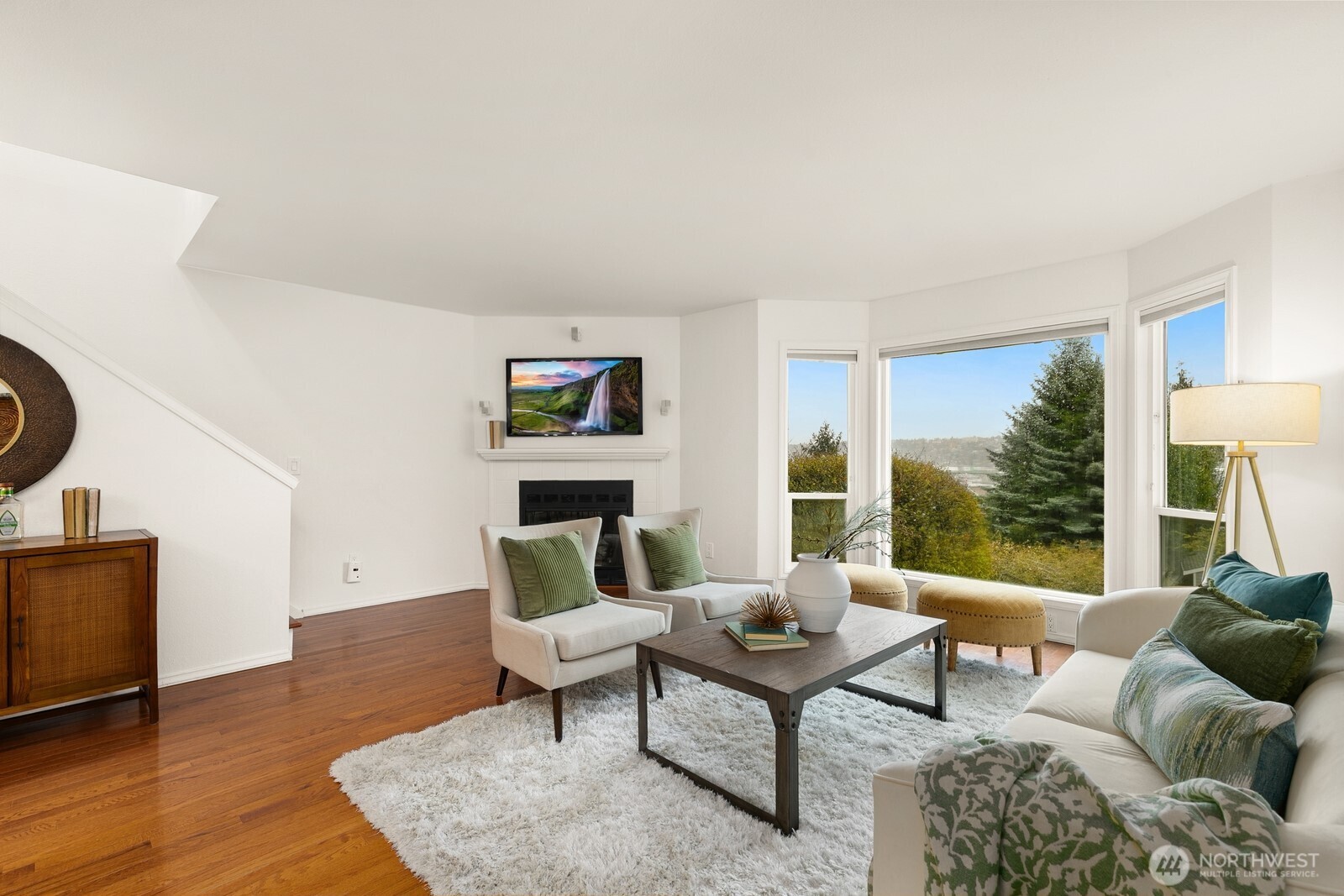 MLS #NWM2501434 image #4