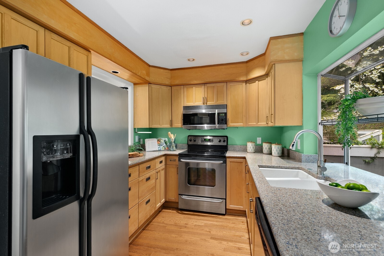 MLS #NWM2501434 image #8