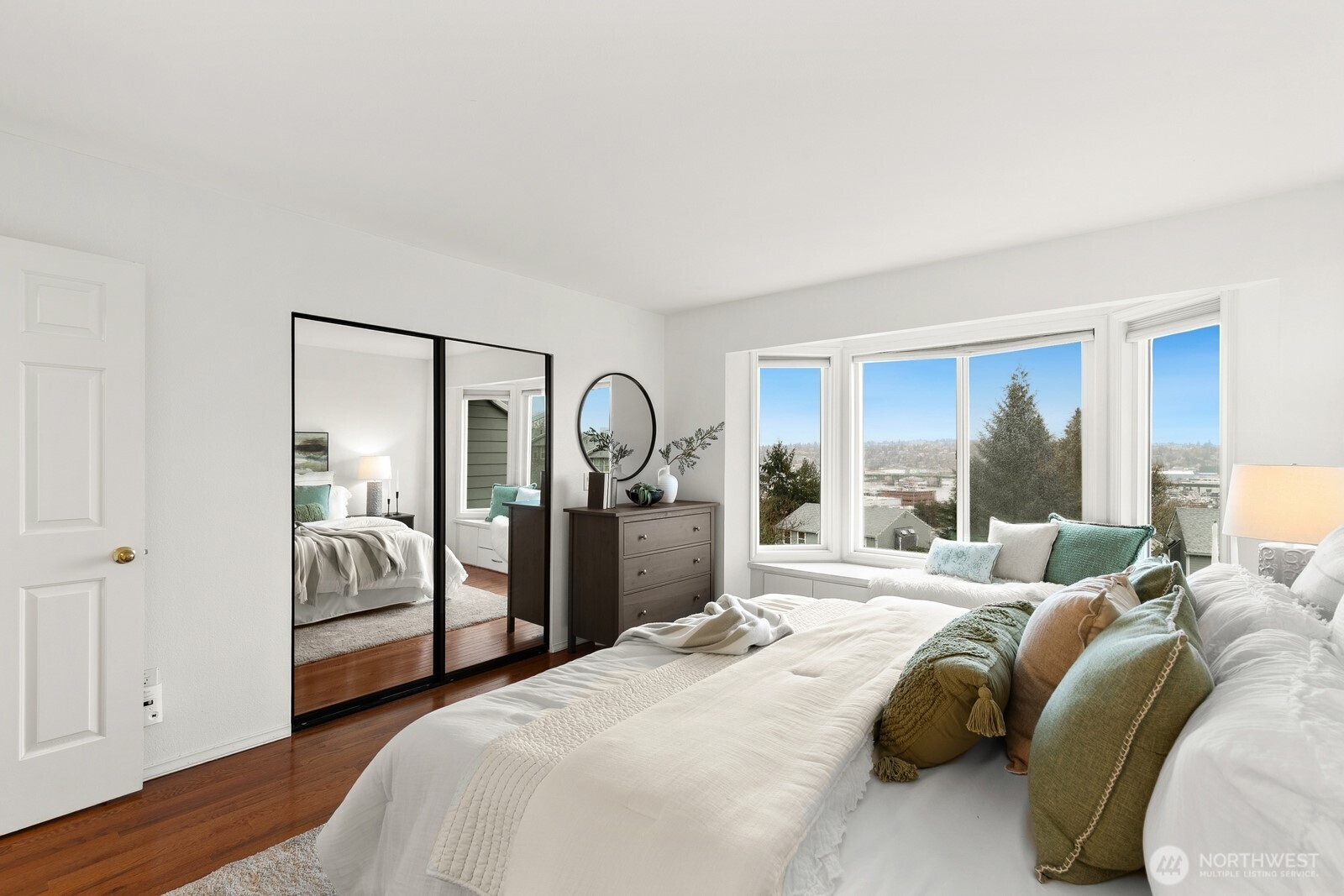 MLS #NWM2501434 image #15