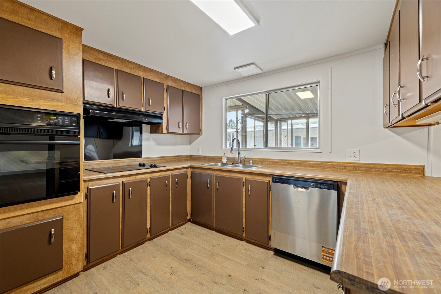 MLS #NWM2501441 image #11