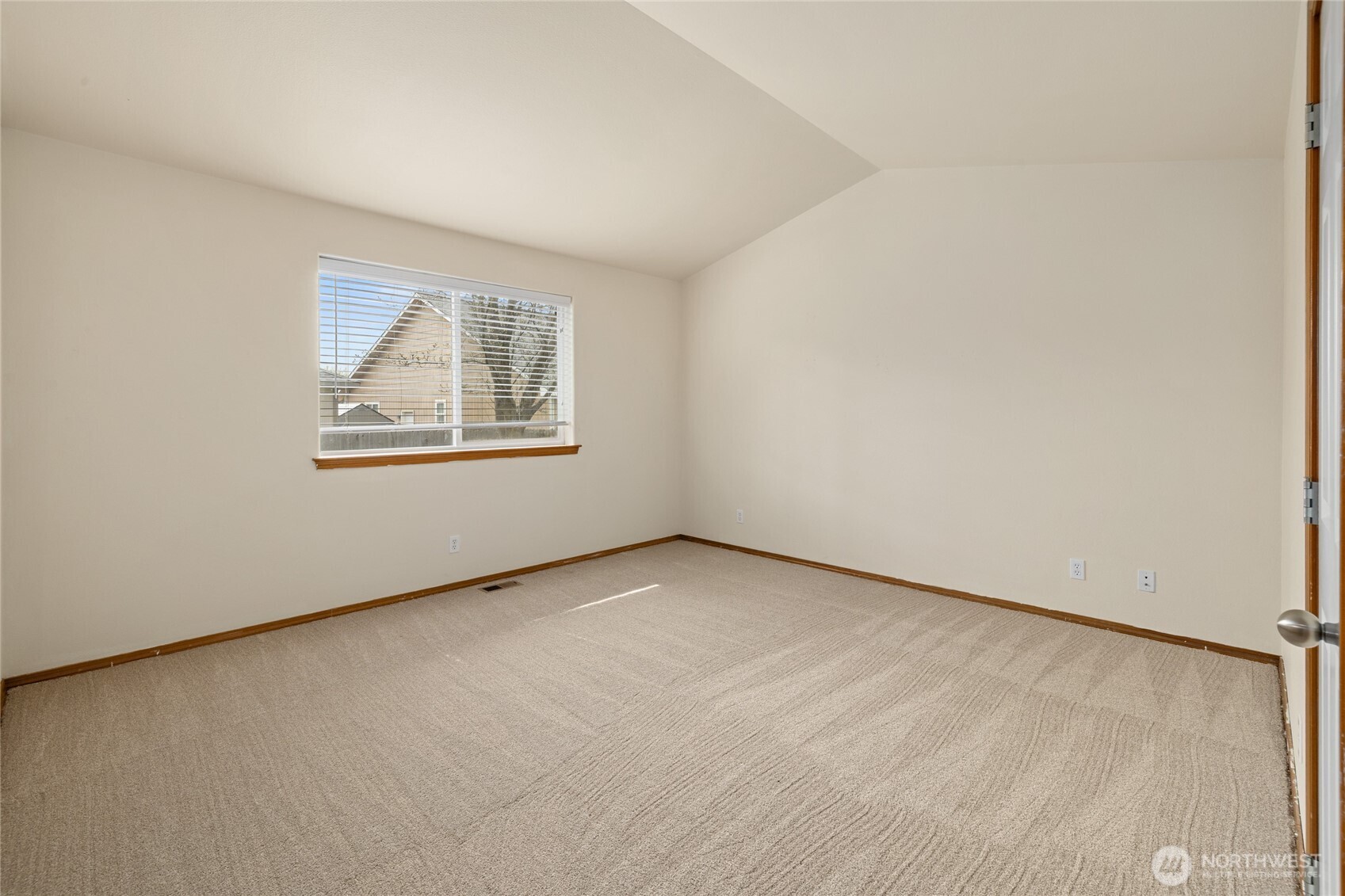 MLS #NWM2501444 image #16