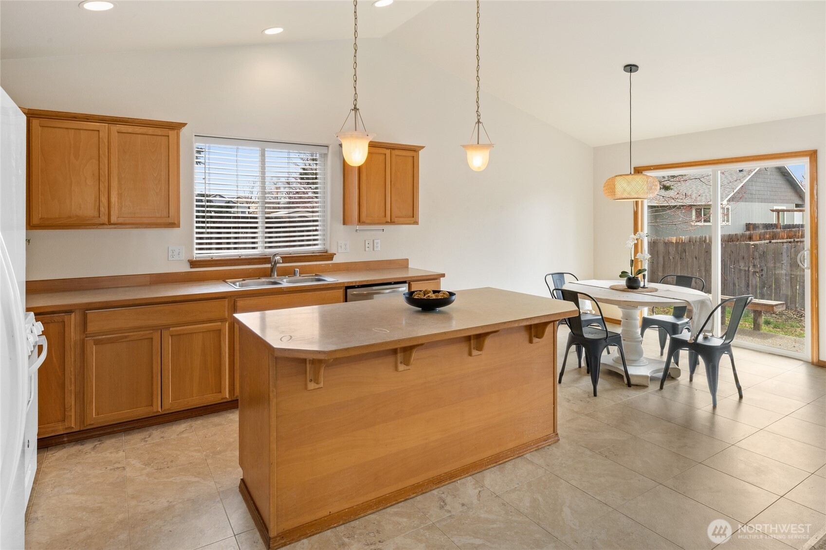 MLS #NWM2501444 image #6