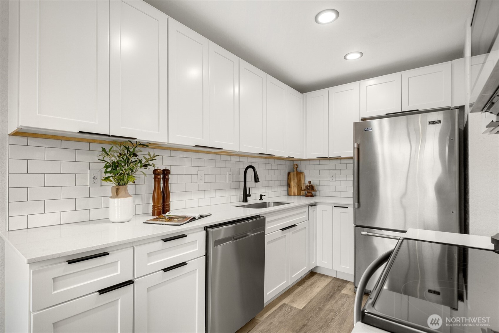 MLS #NWM2501480 image #6