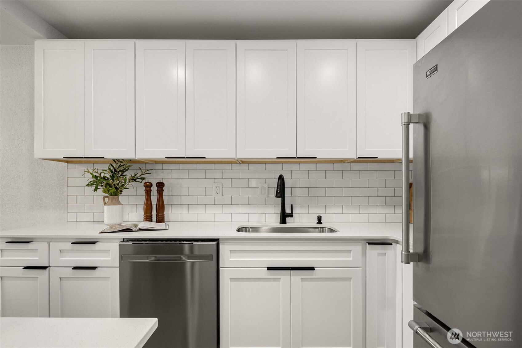 MLS #NWM2501480 image #20