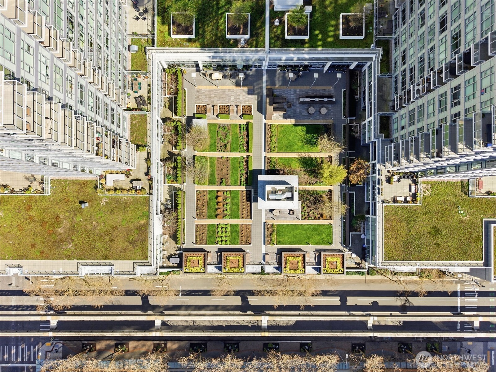 MLS #NWM2501483 image #32