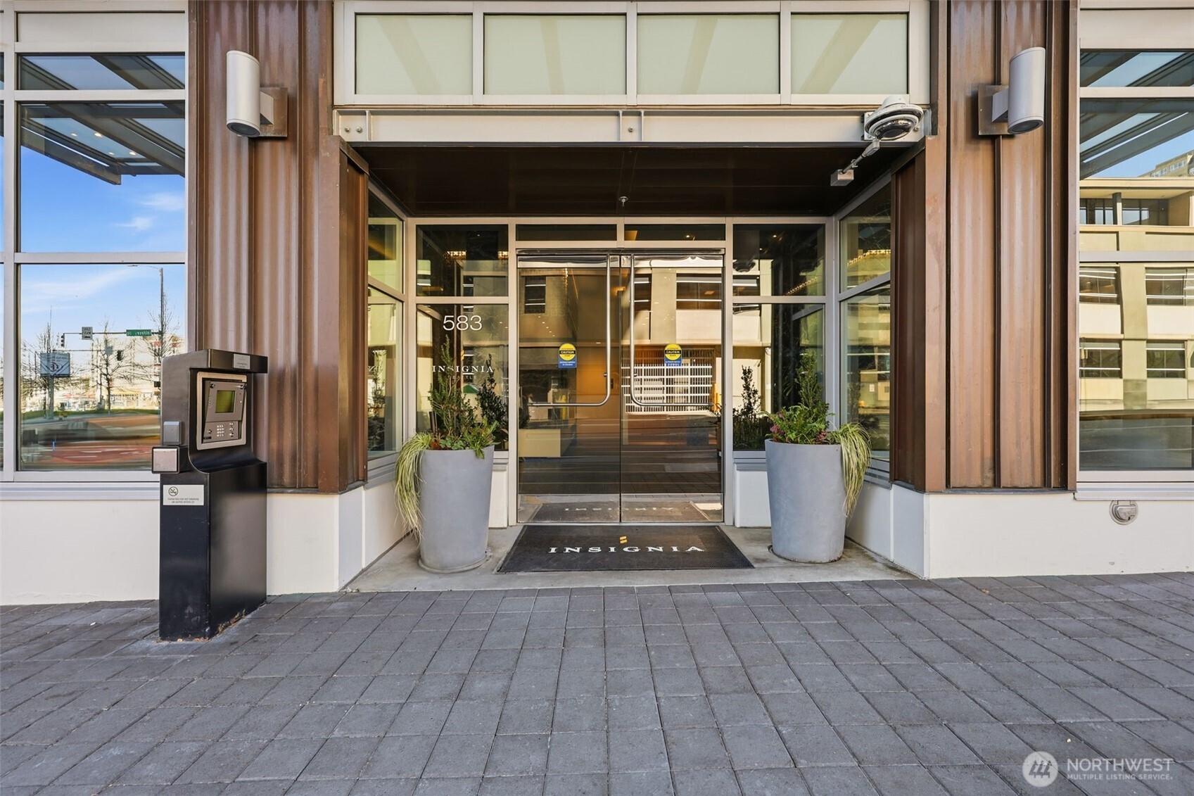 MLS #NWM2501483 image #3