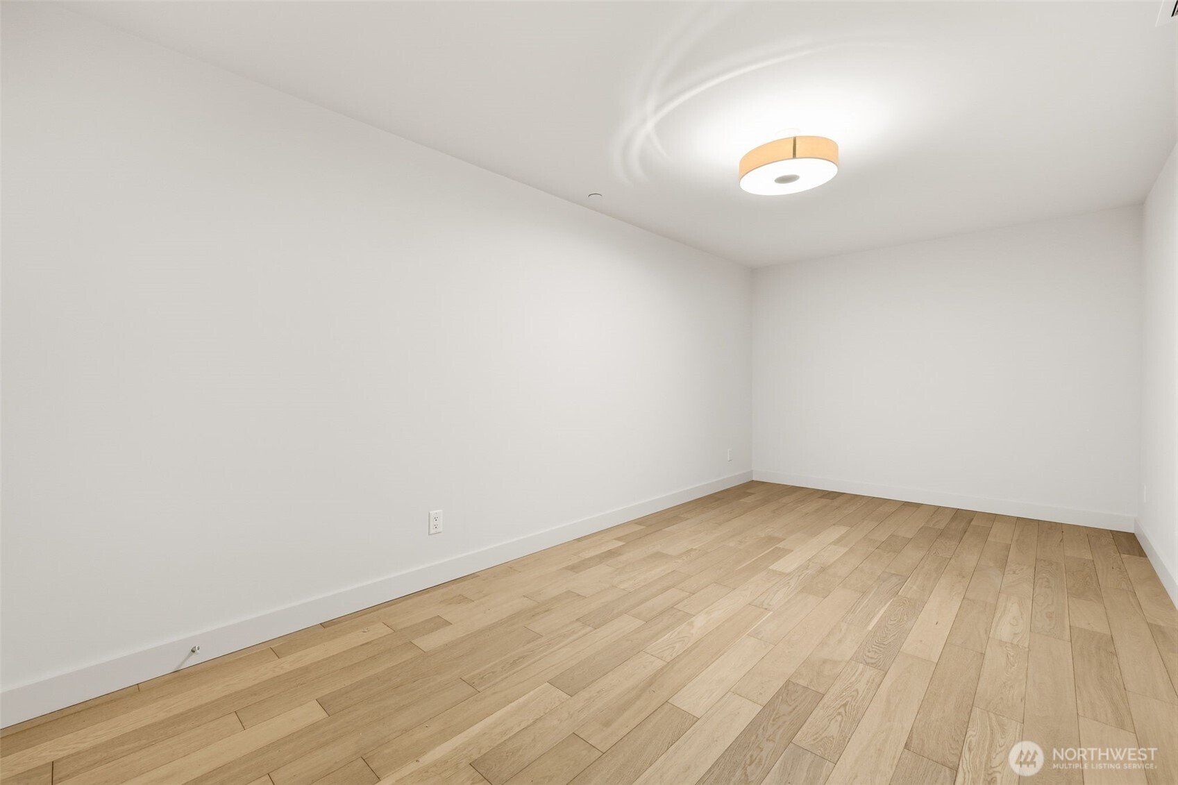 MLS #NWM2501483 image #20