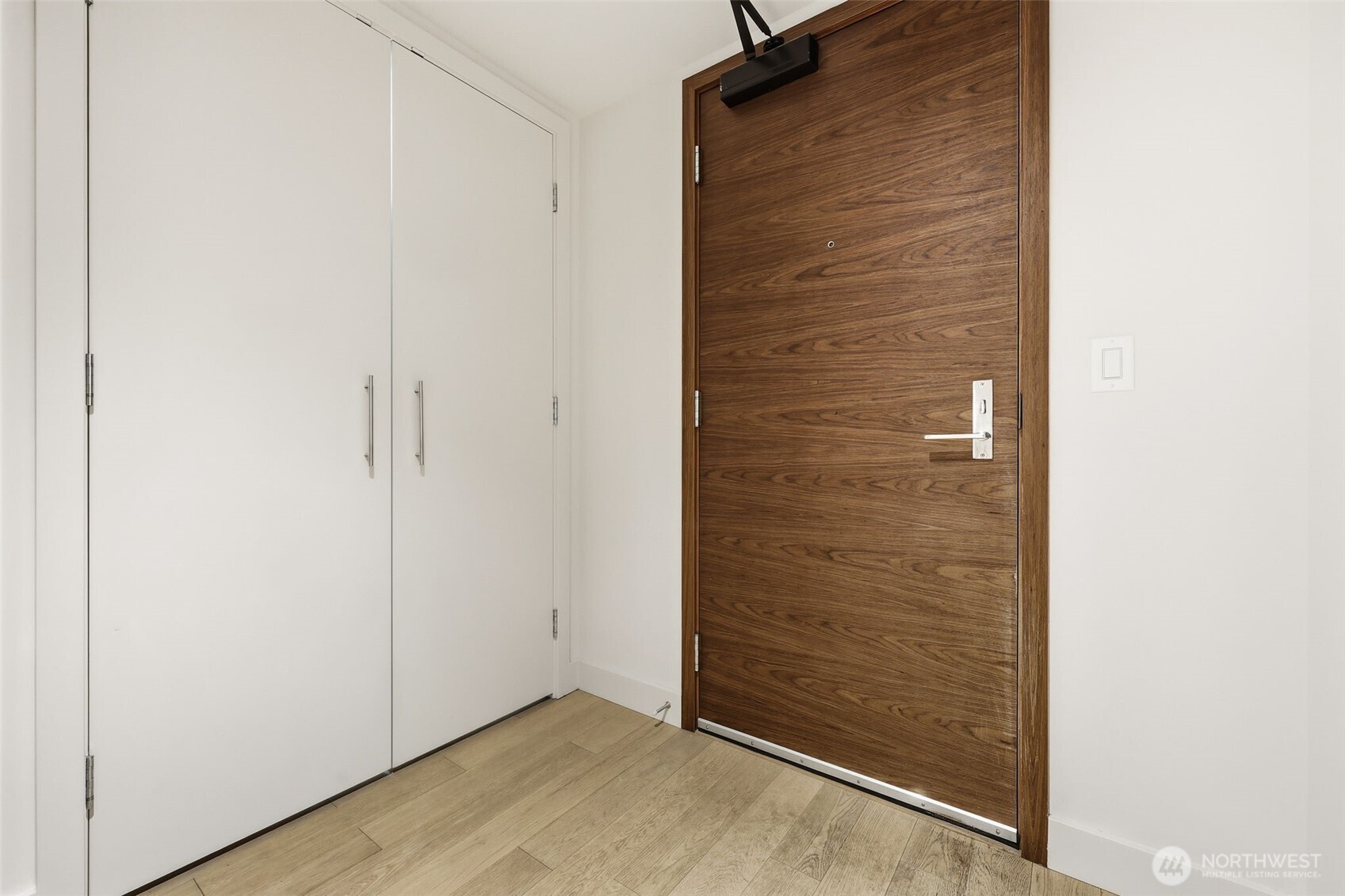 MLS #NWM2501483 image #5