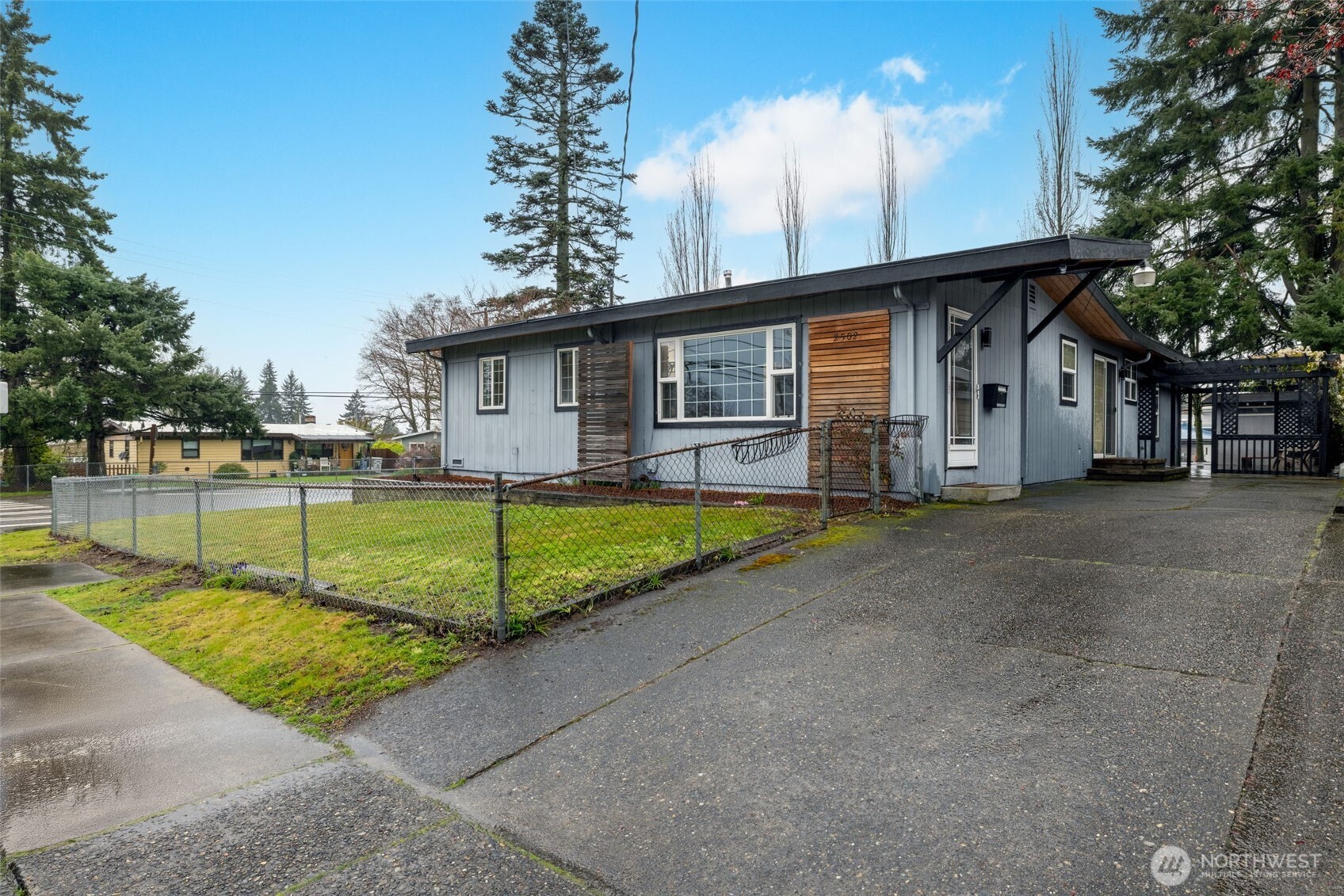 MLS #NWM2501515 image #1