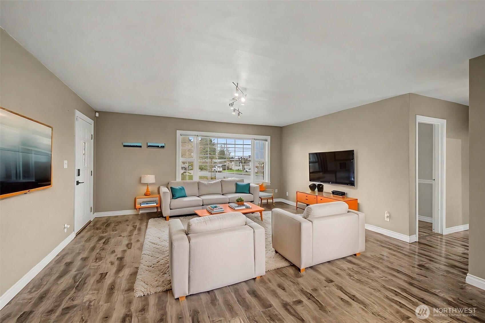 MLS #NWM2501515 image #5