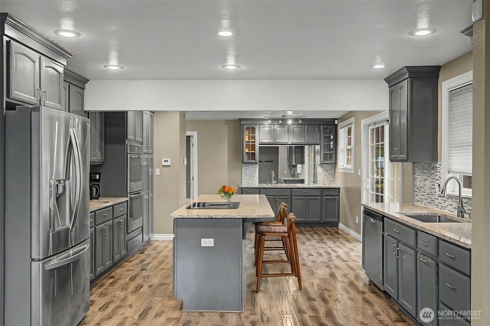 MLS #NWM2501515 image #6