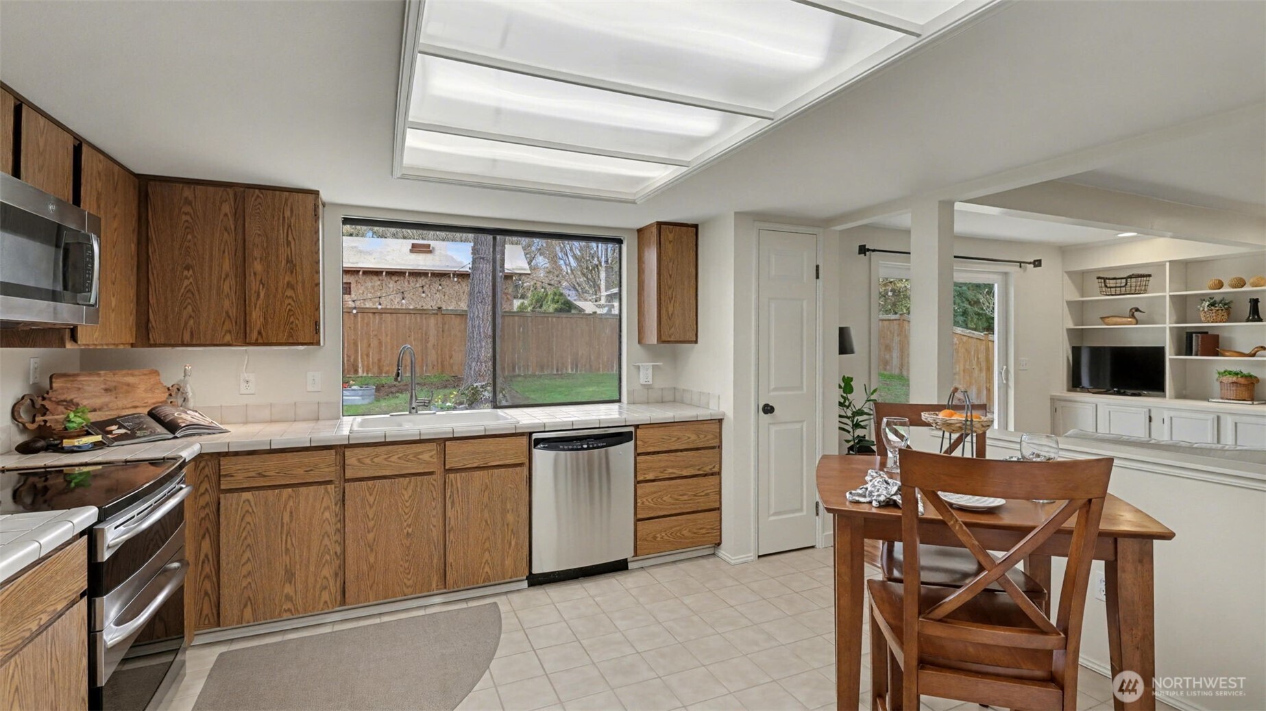 MLS #NWM2501521 image #9