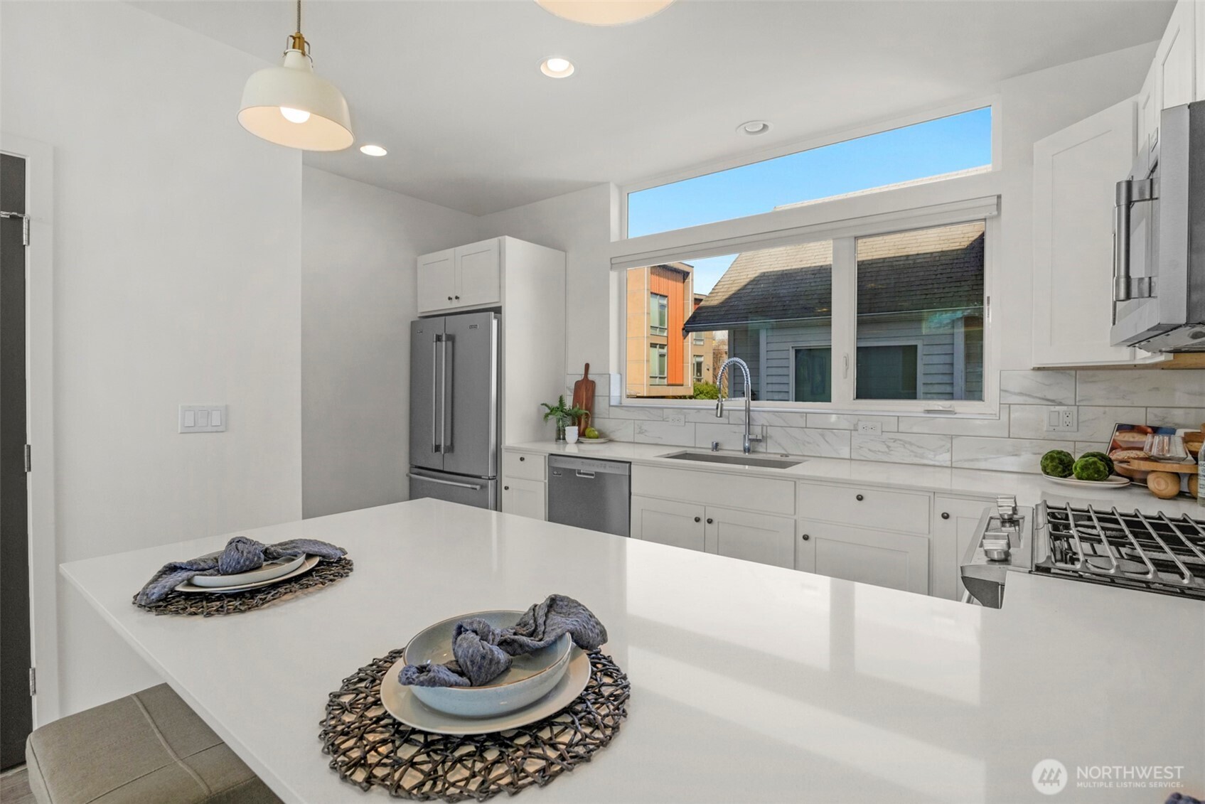 MLS #NWM2501534 image #8