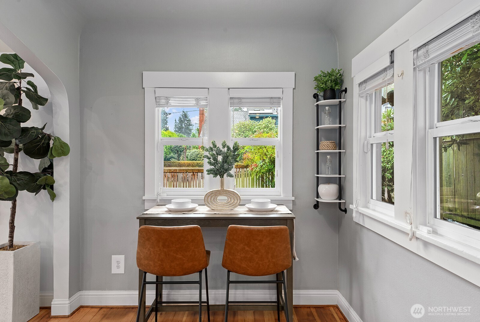 MLS #NWM2501535 image #10