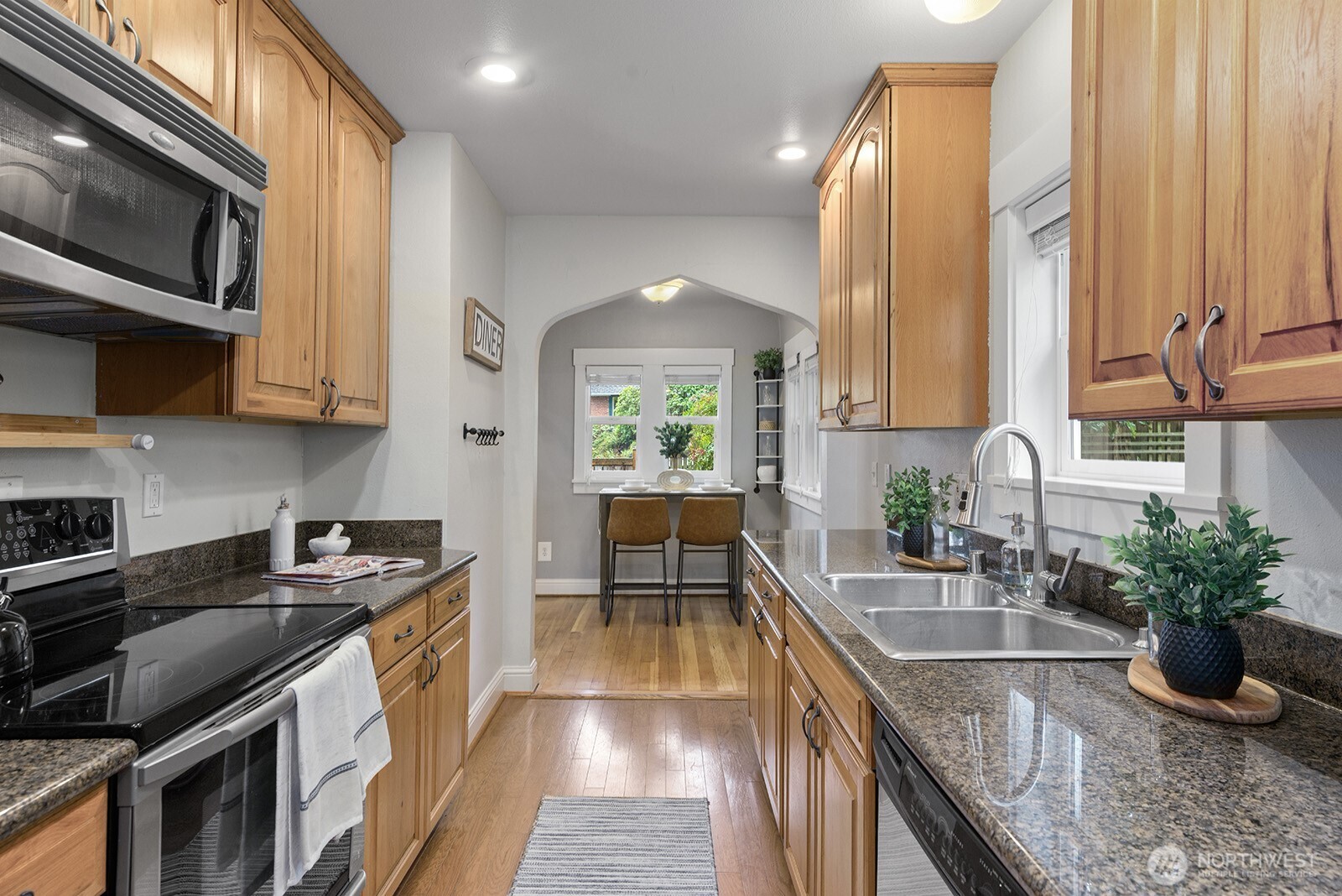 MLS #NWM2501535 image #13