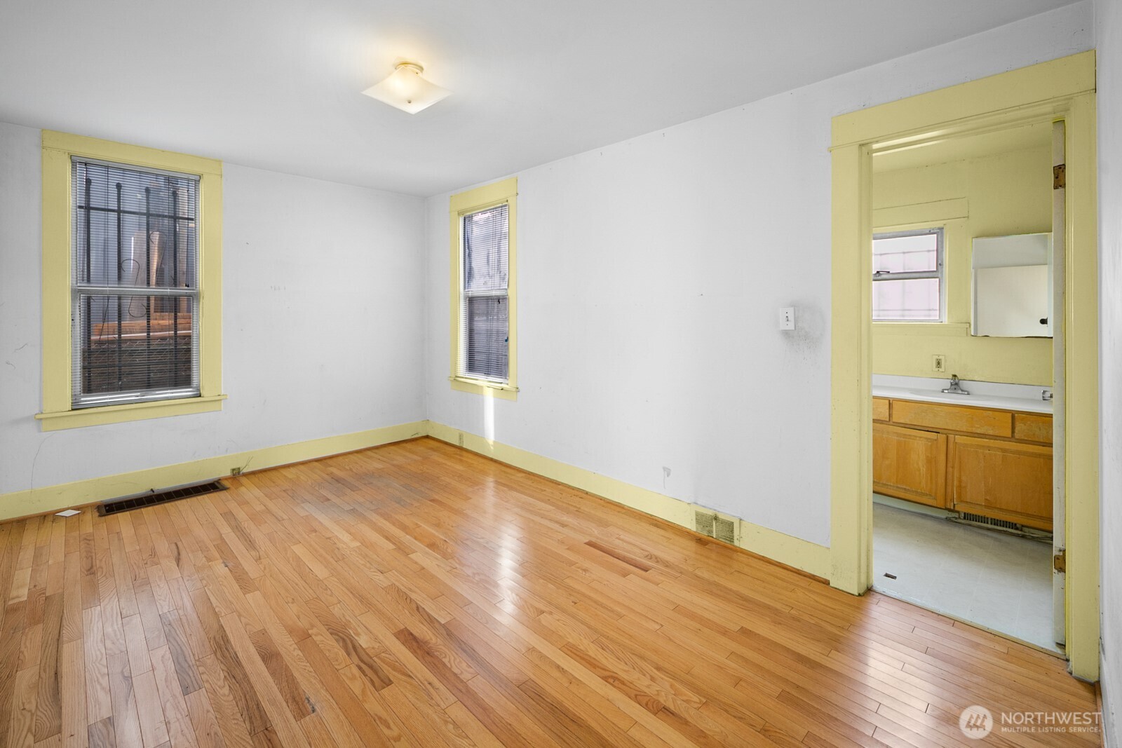 MLS #NWM2501551 image #12