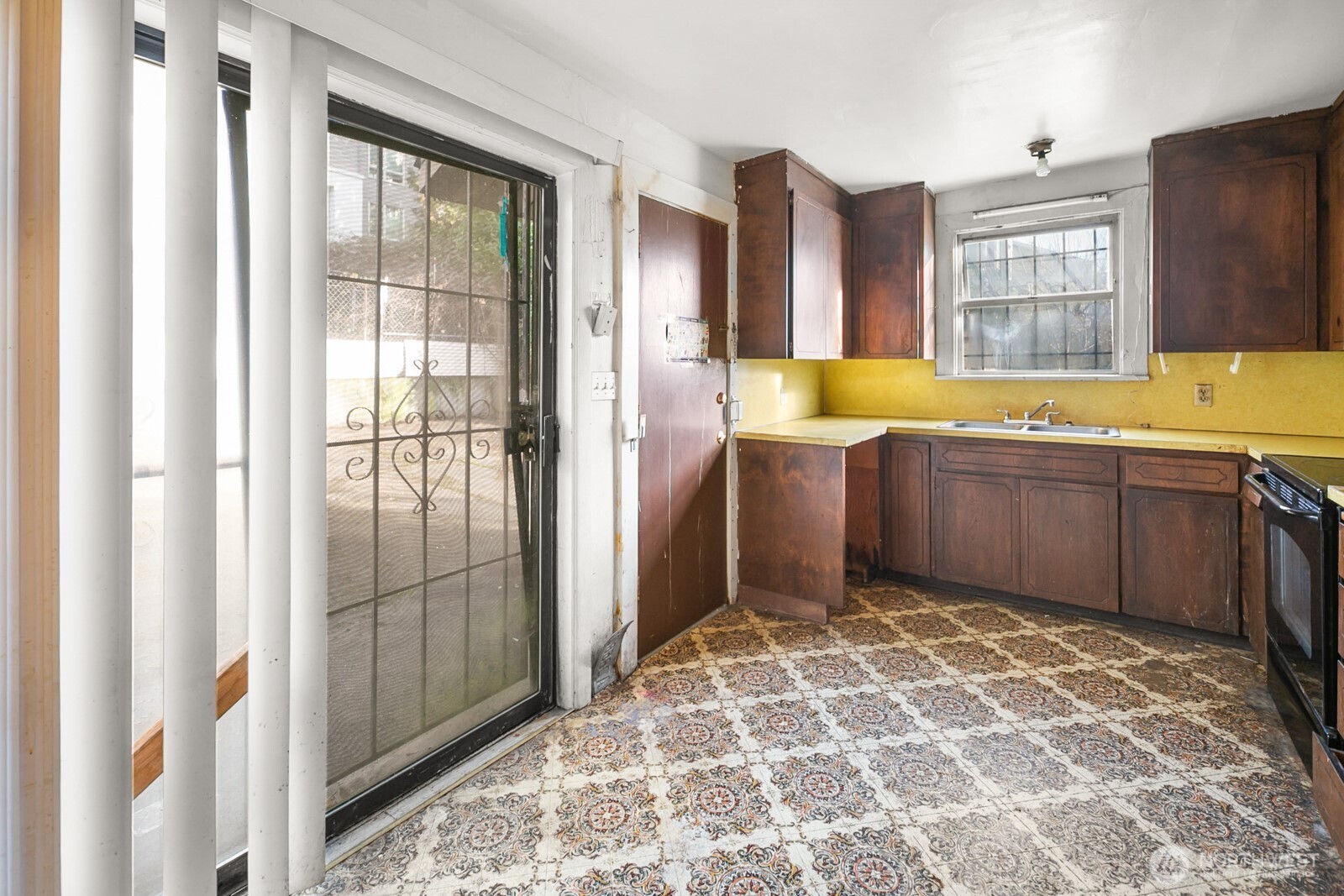 MLS #NWM2501551 image #10