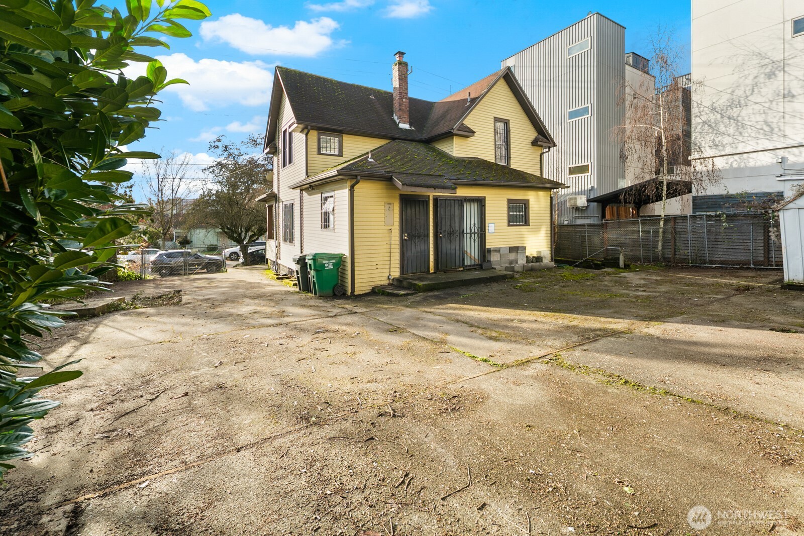 MLS #NWM2501551 image #24