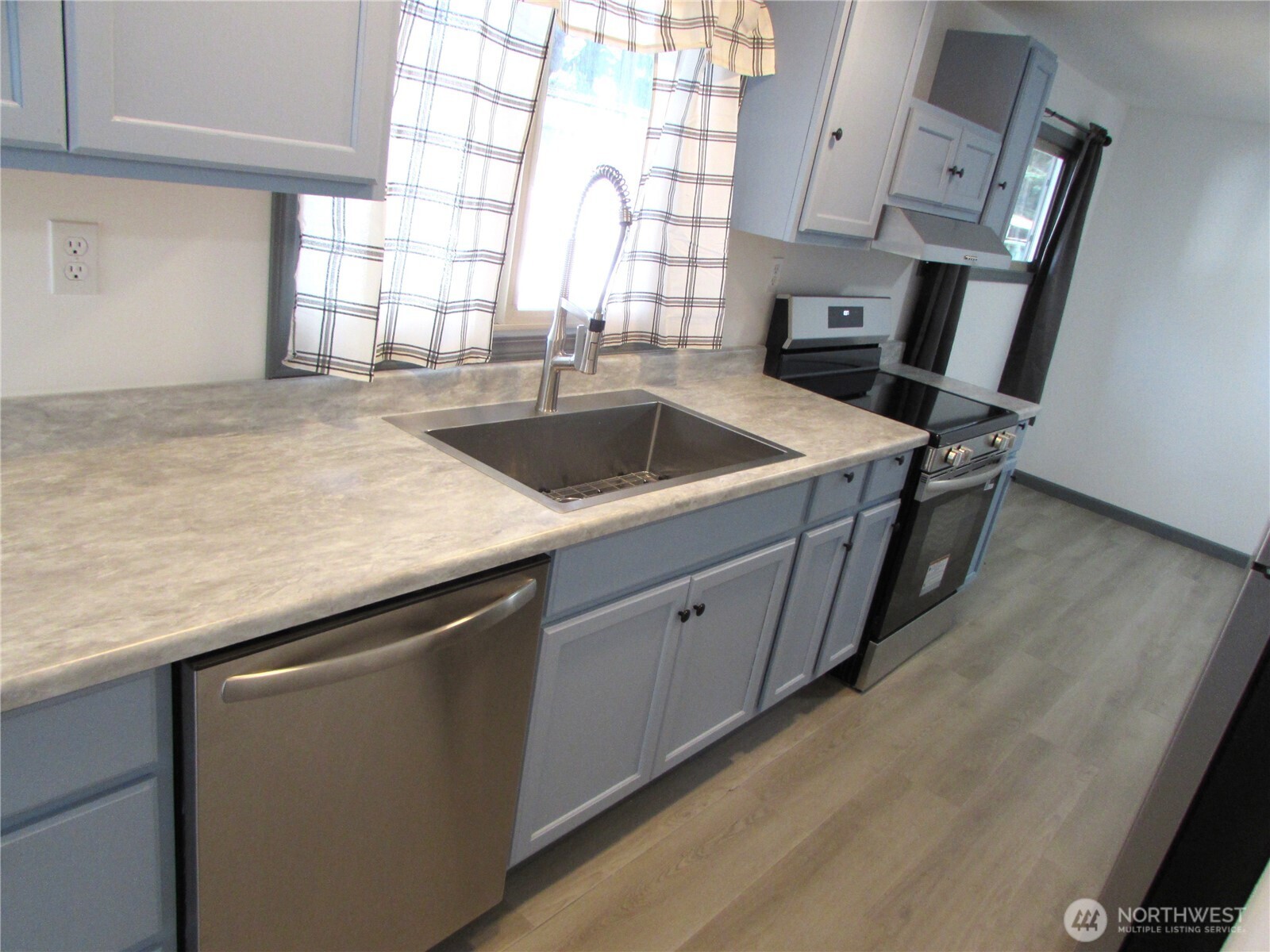 MLS #NWM2501554 image #20